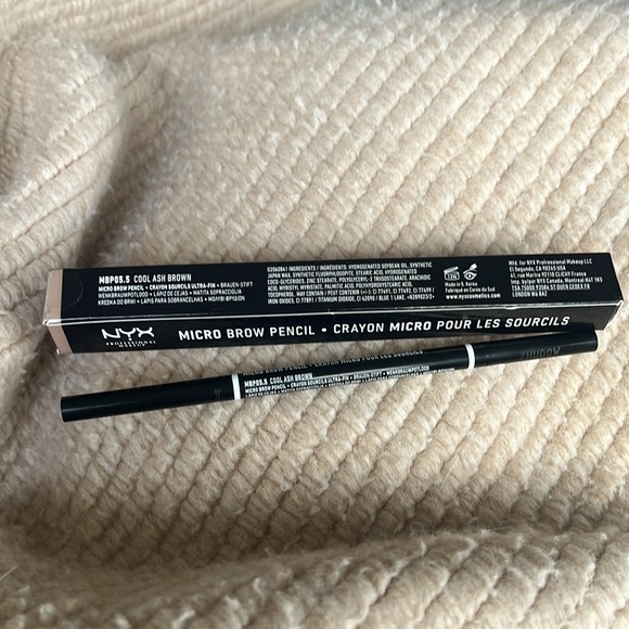 NYX Professional Makeup Micro Brow Pencil in Shade Cool Ash Brown.  New! - Picture 2 of 2